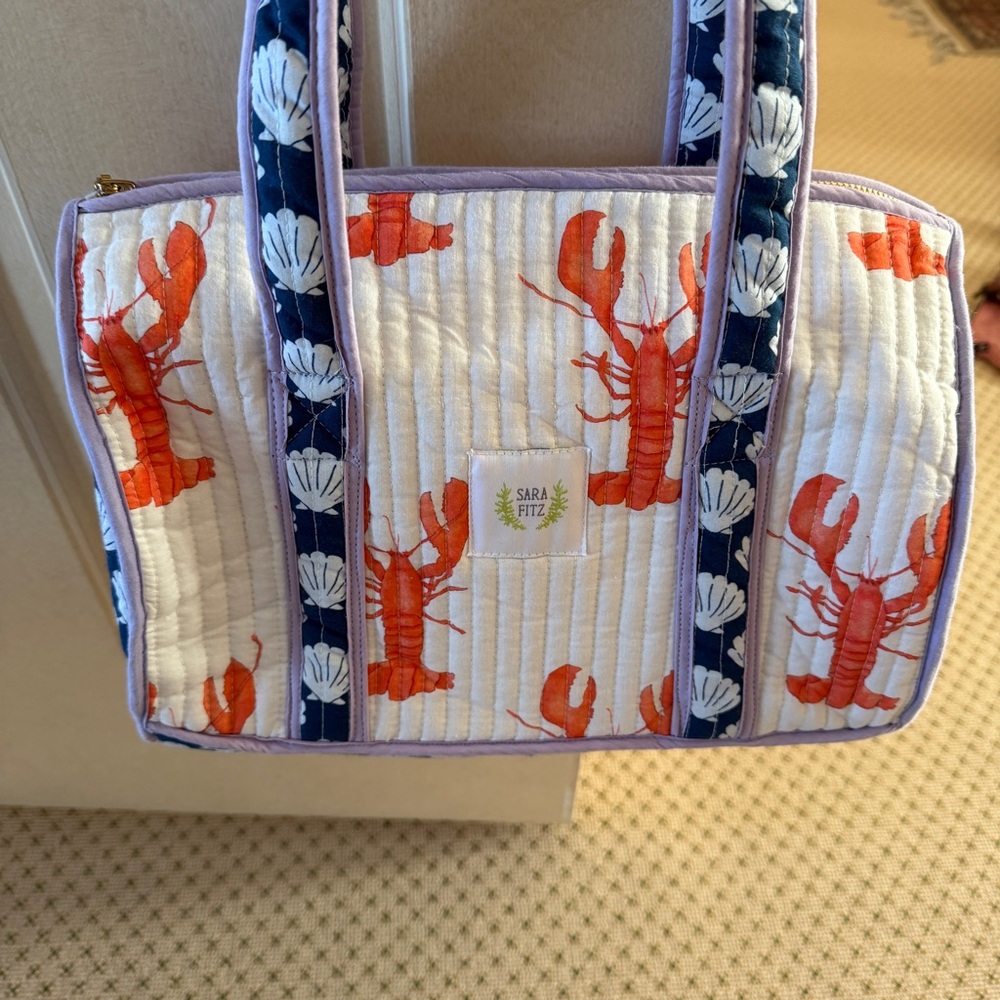 Sara Fitz Lobster & Shell Print Barrel Shaped Tote Bag - Picture 2 of 16